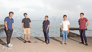 ATUM平台，由攝影記者煒豪（左起）、Sam、輝、Karma、Anthony等人成立。（圖：劉焌陶） 